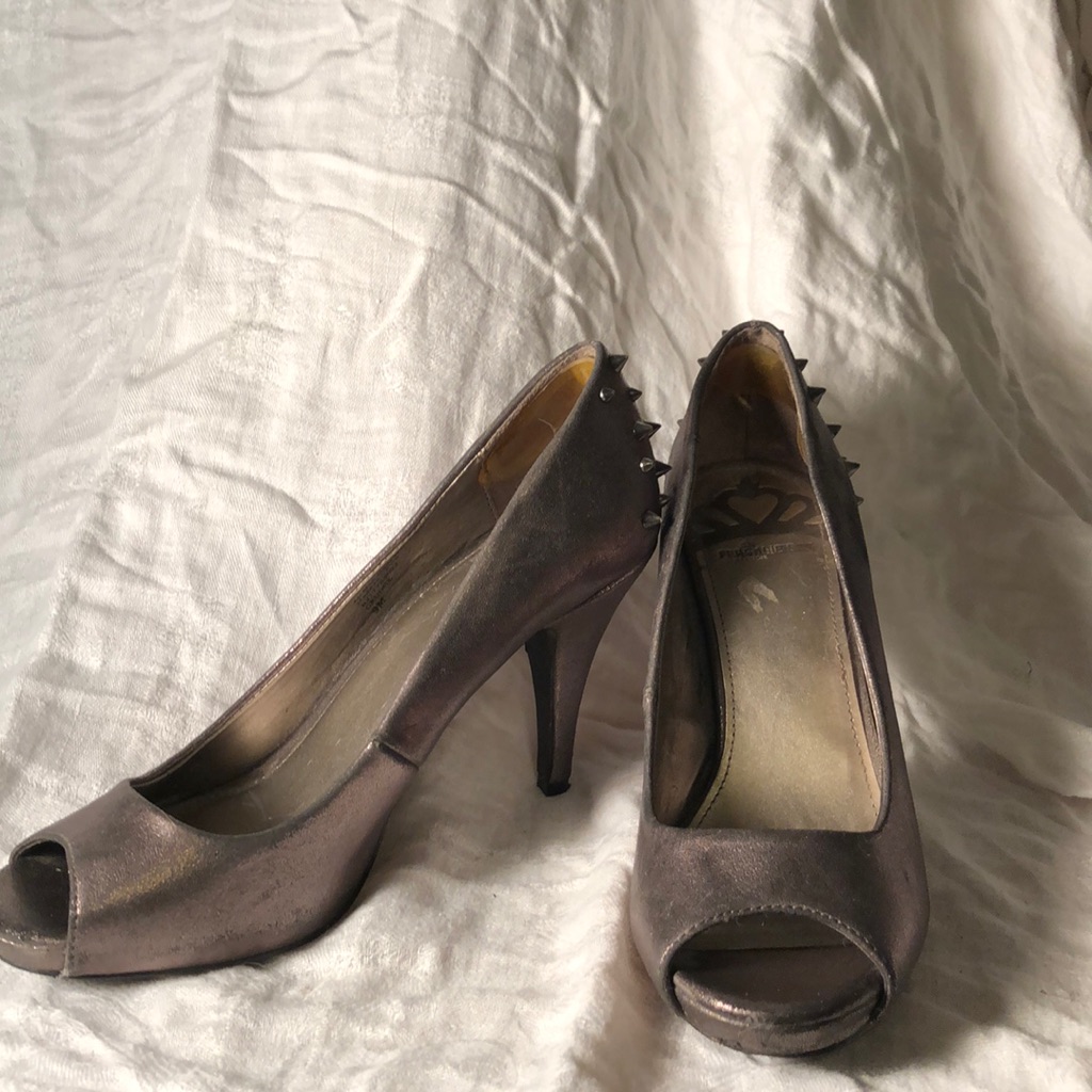 Shimmery Taupe Heels